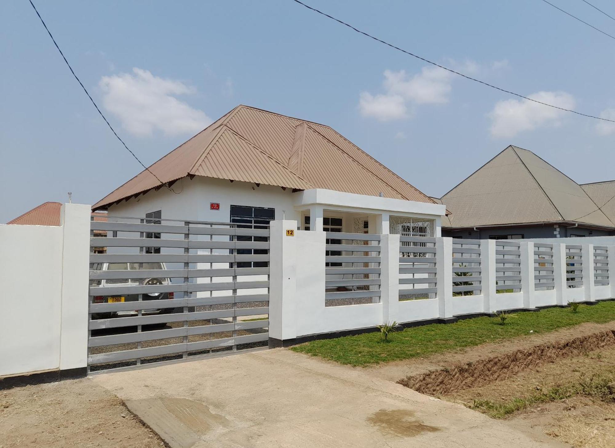 Beskydy Holiday Rentals Mbeya Luaran gambar